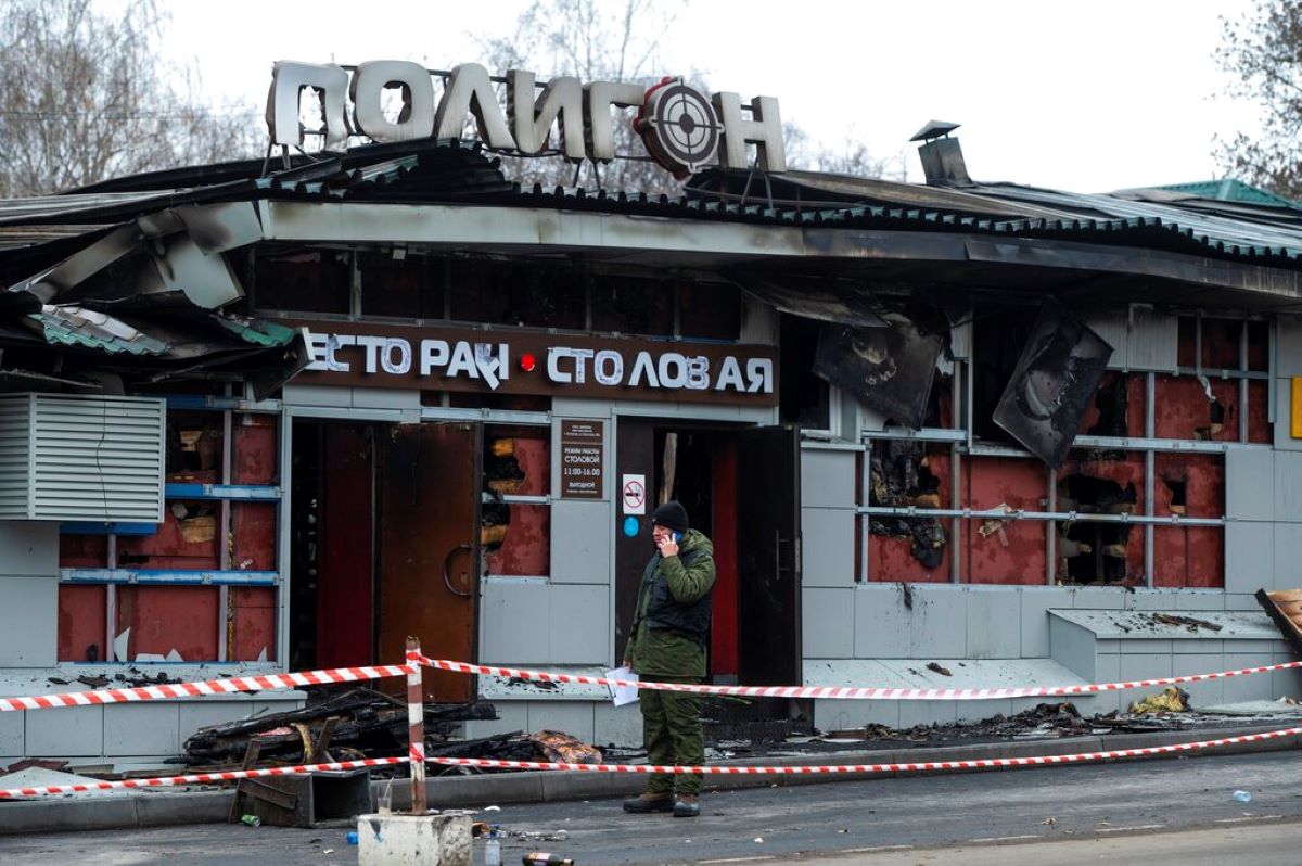 След опустошителния пожар в руския град Кострома министерство на вътрешните