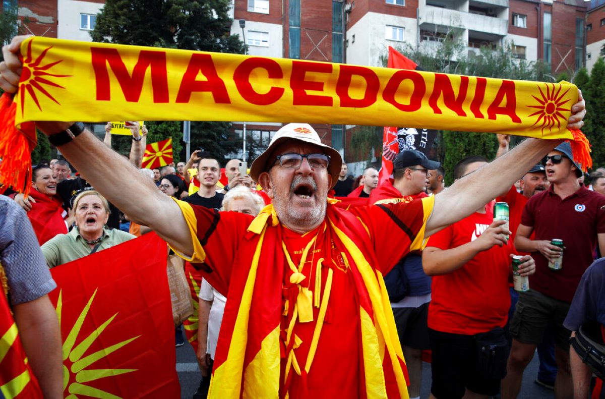 ВМРО ДПМНЕ най голямата опозиционна партия в Република Северна Македония инициира референдум
