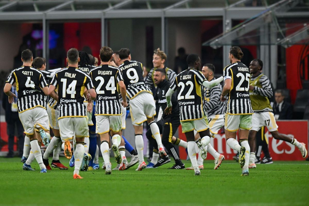 Отборът на Ювентус победи Милан в дербито от деветия кръг