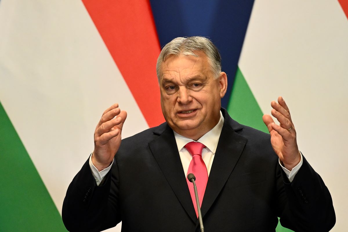 Министър председателят на Унгария Виктор Орбан заяви пред тълпа от поддръжници