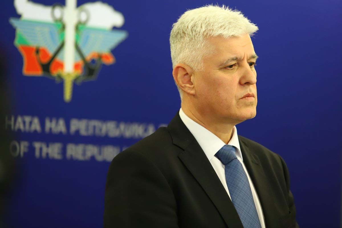 Служебното правителство е приключило с военната помощ за Украйна и