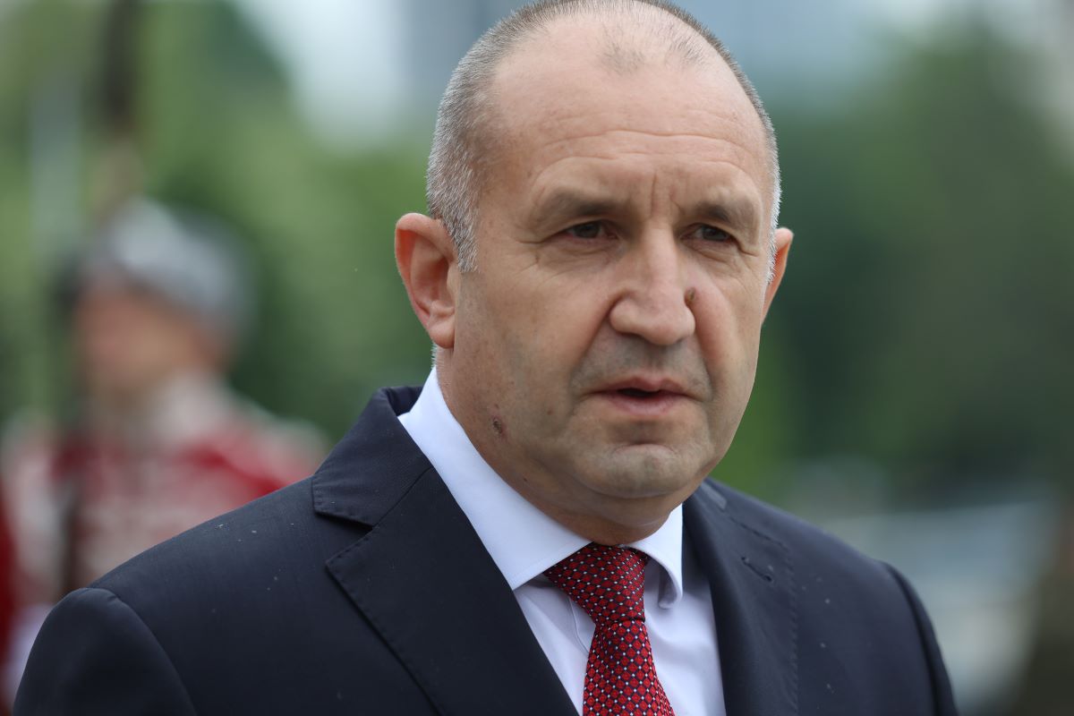 Кабинетът предлага на държавния глава Румен Радев да ръководи българската