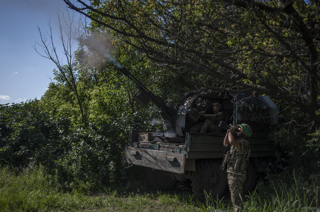 Украинските сили засилват контраофанзивата си в Запорожие От Москва твърдят