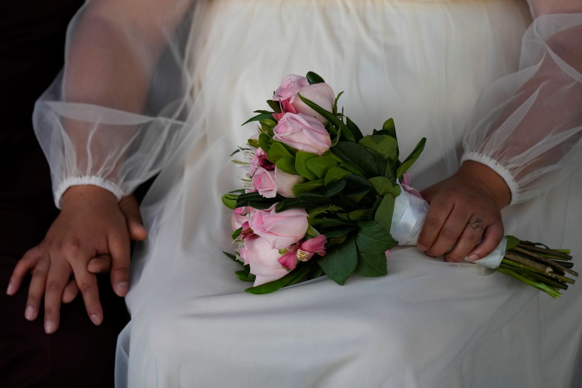 Стотици мексикански двойки си размениха брачни клетви по време на масова сватба