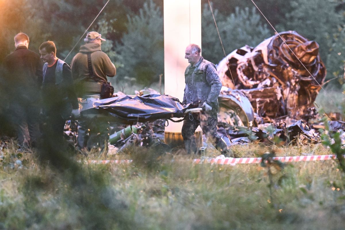 Руските разследващи работят по инцидента със самолета на основателя на