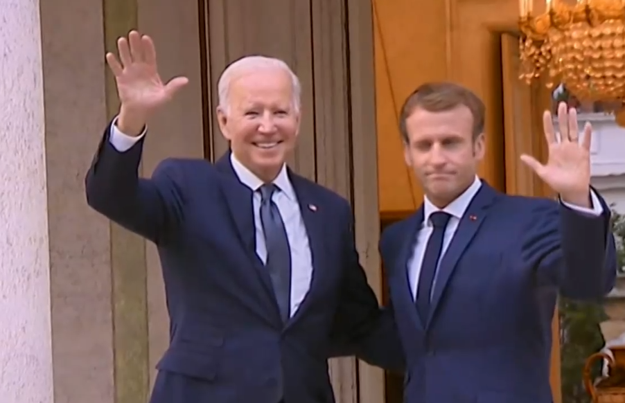 Президентът на Франция Еманюел Макрон пристигна във Вашингтон на първо