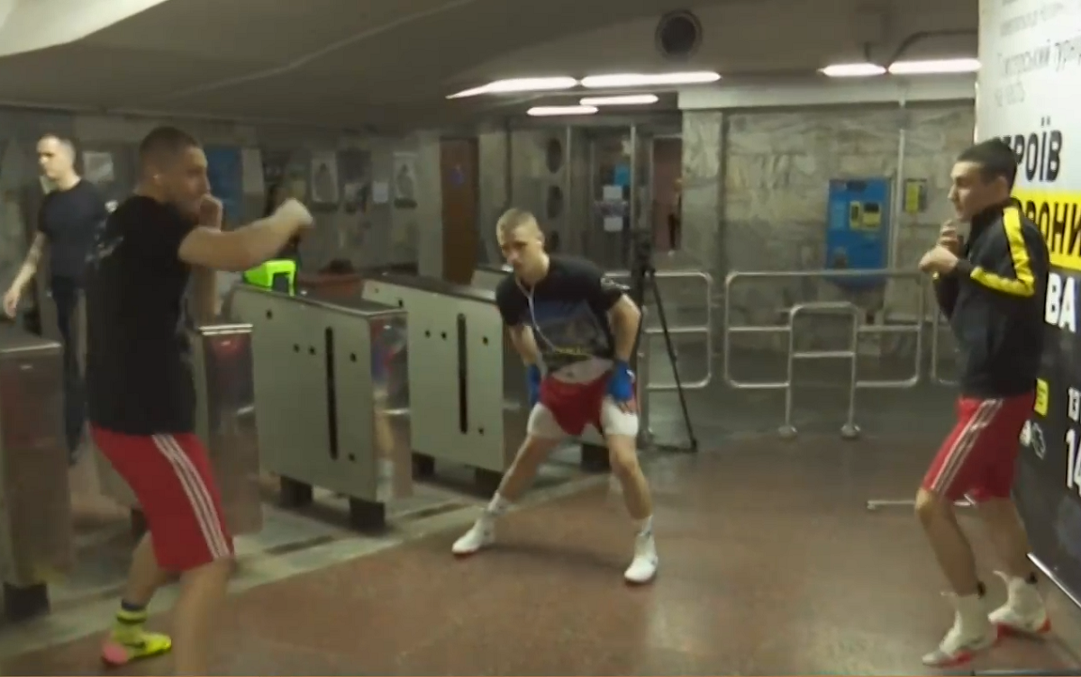 Боксов турнир се проведе в метрото на град Харков Спортното