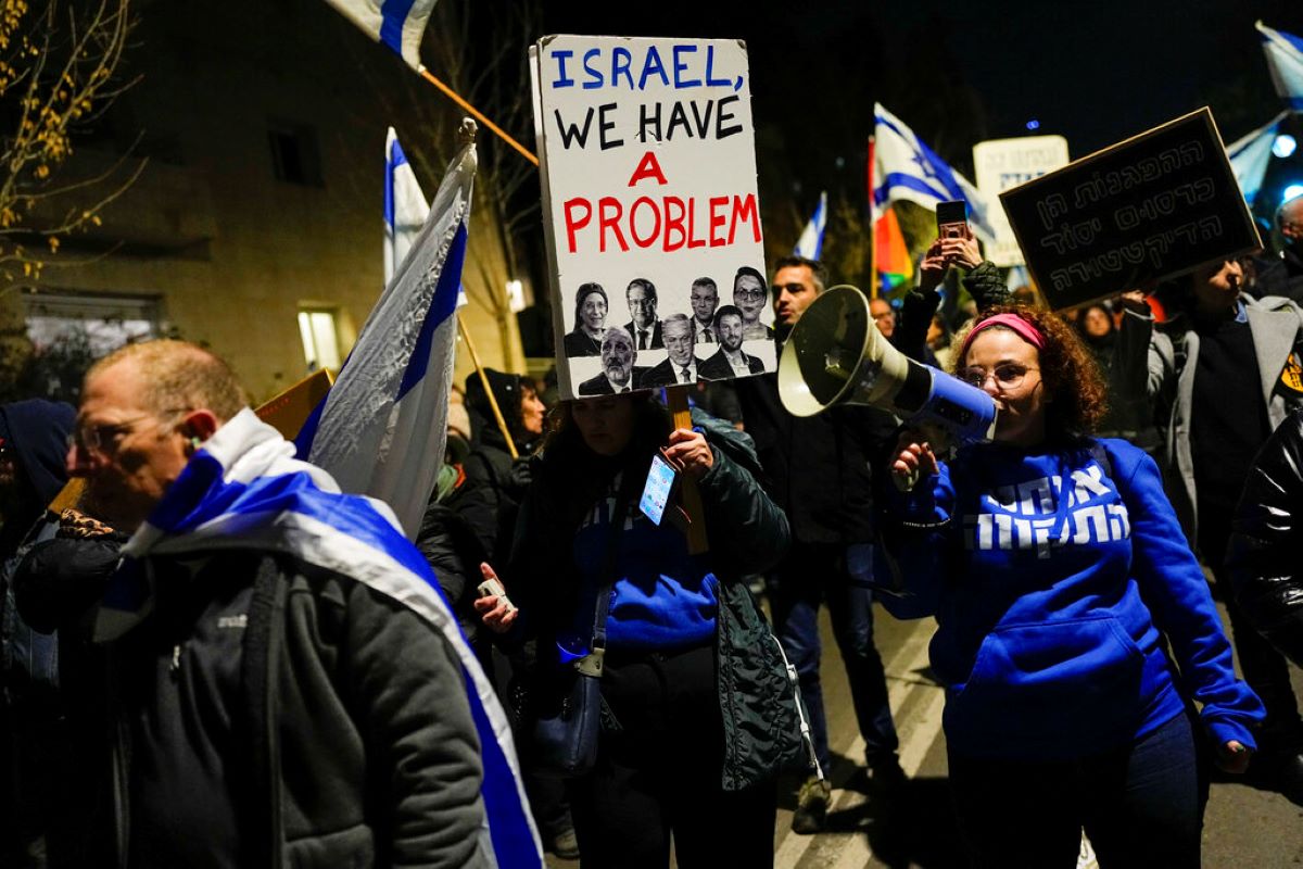 Поредна седмица протести в Израел – хиляди излязоха на улиците