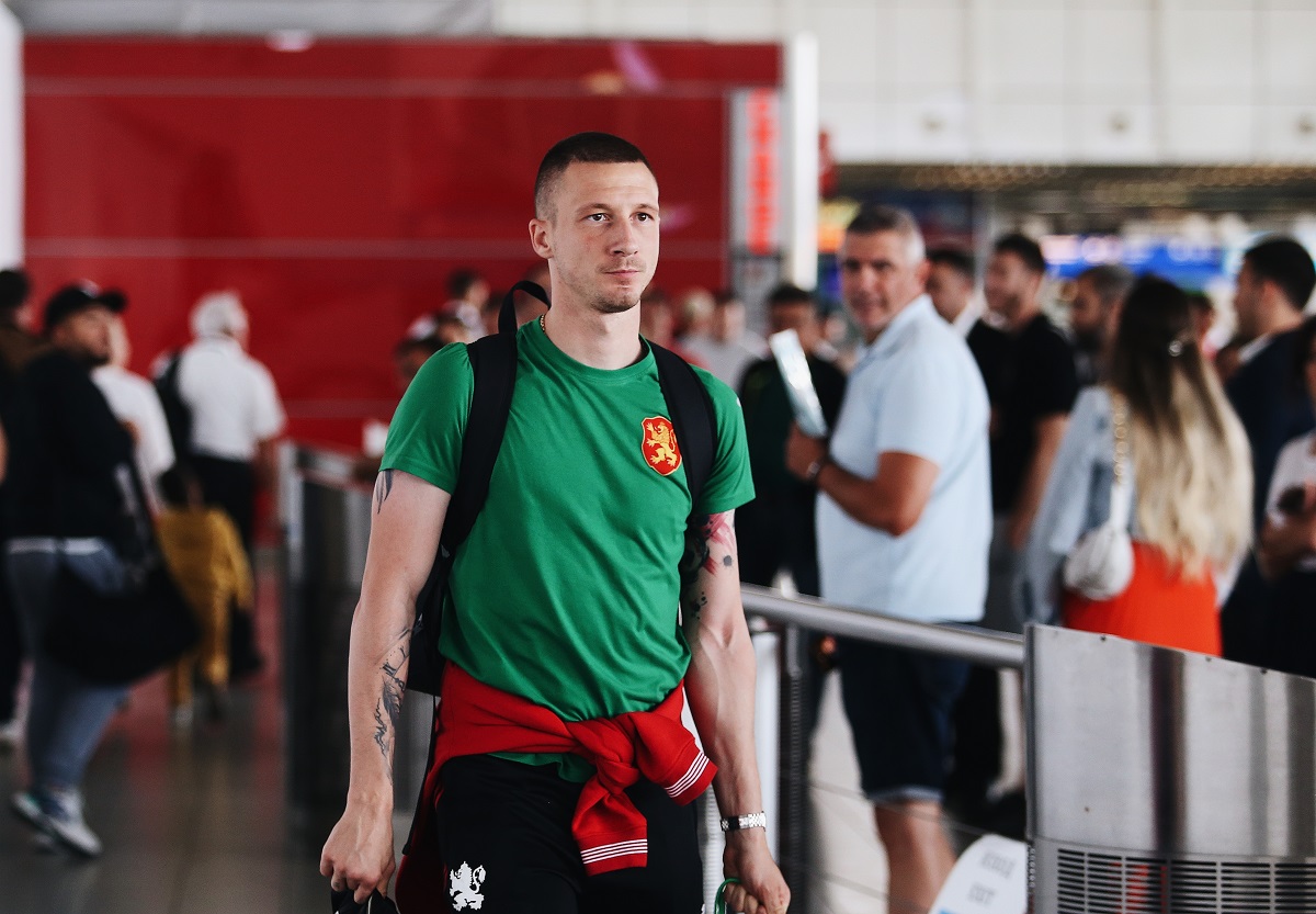 Националният отбор на България замина за Будапеща където ще изиграе