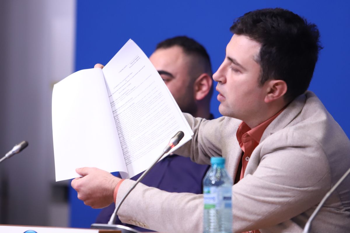 Държавната консолидационна компания уволни директора на Ел Би Булгарикум“  Николай Маринов.