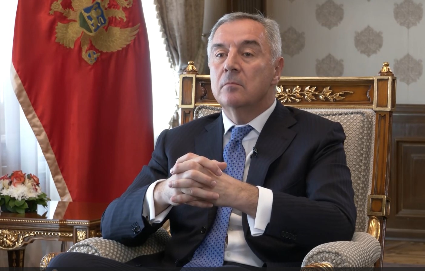 Президентът на Черна гора Мило Джуканович се оттегля от президентския пост