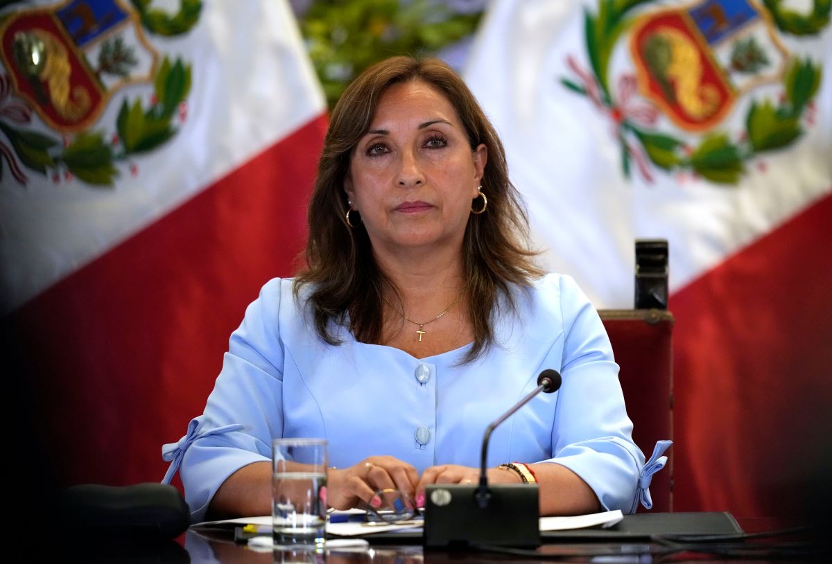 В сряда президентът на Перу Дина Буларте обяви че в