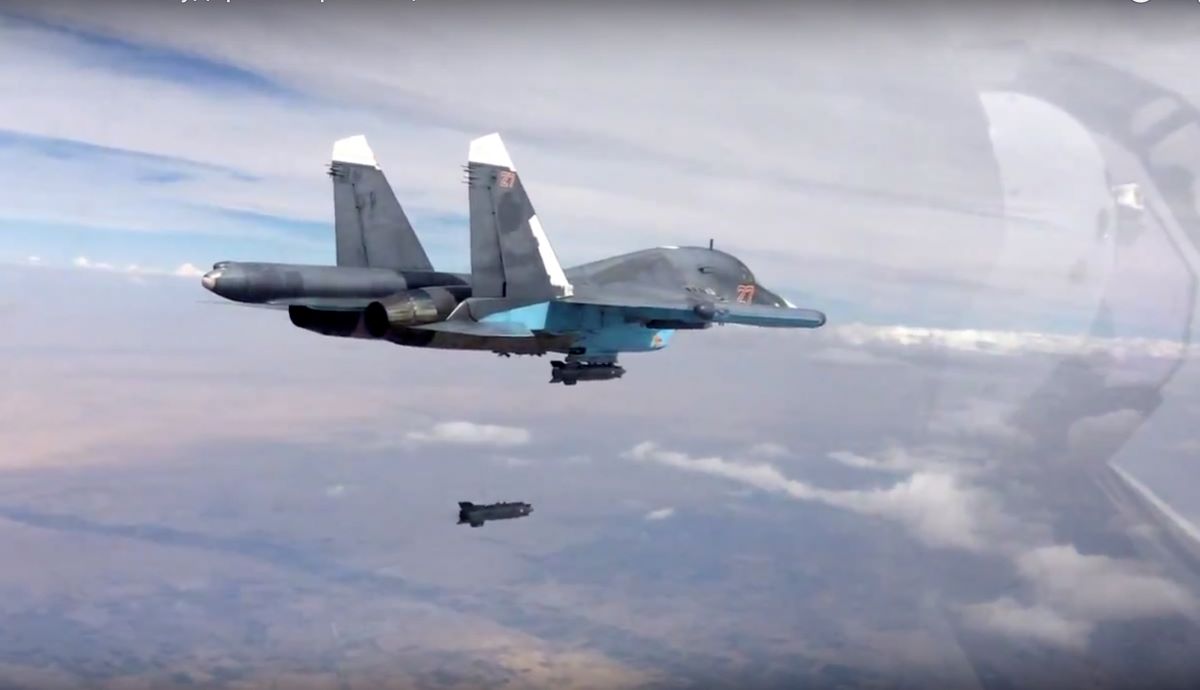 Руски Су-35 се опита да разбие полски L410 над Черно