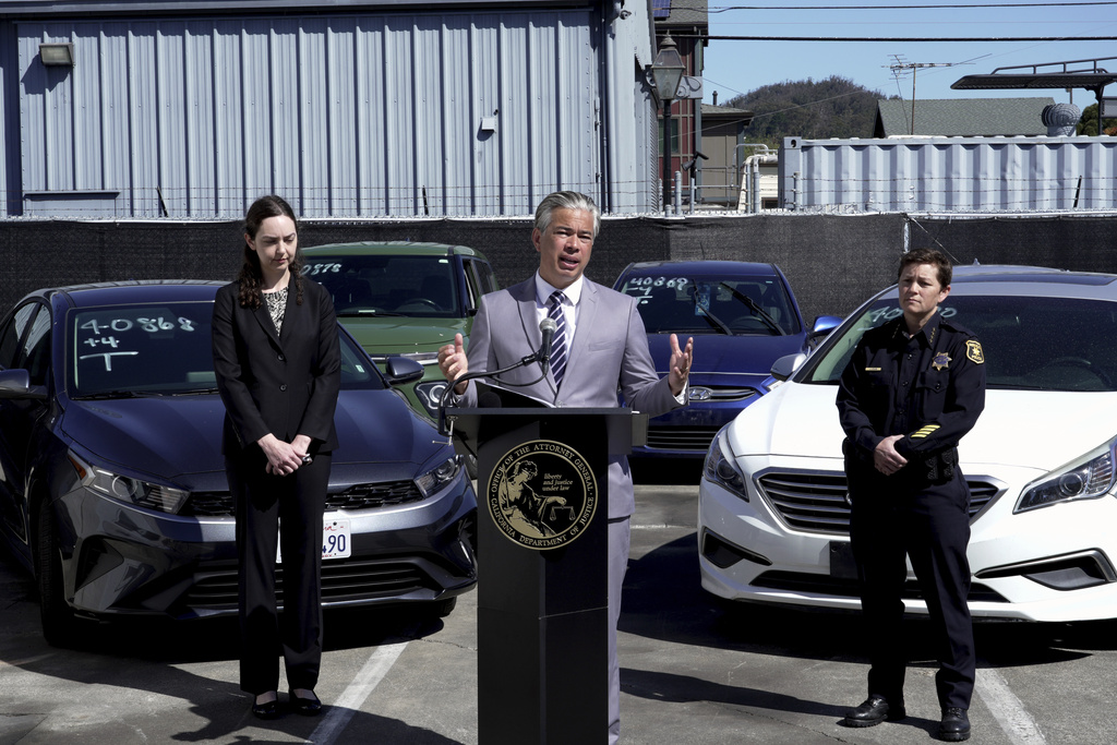 Главните прокурори на 17 американски щата призоваха правителството да изтегли милиони автомобили Kia