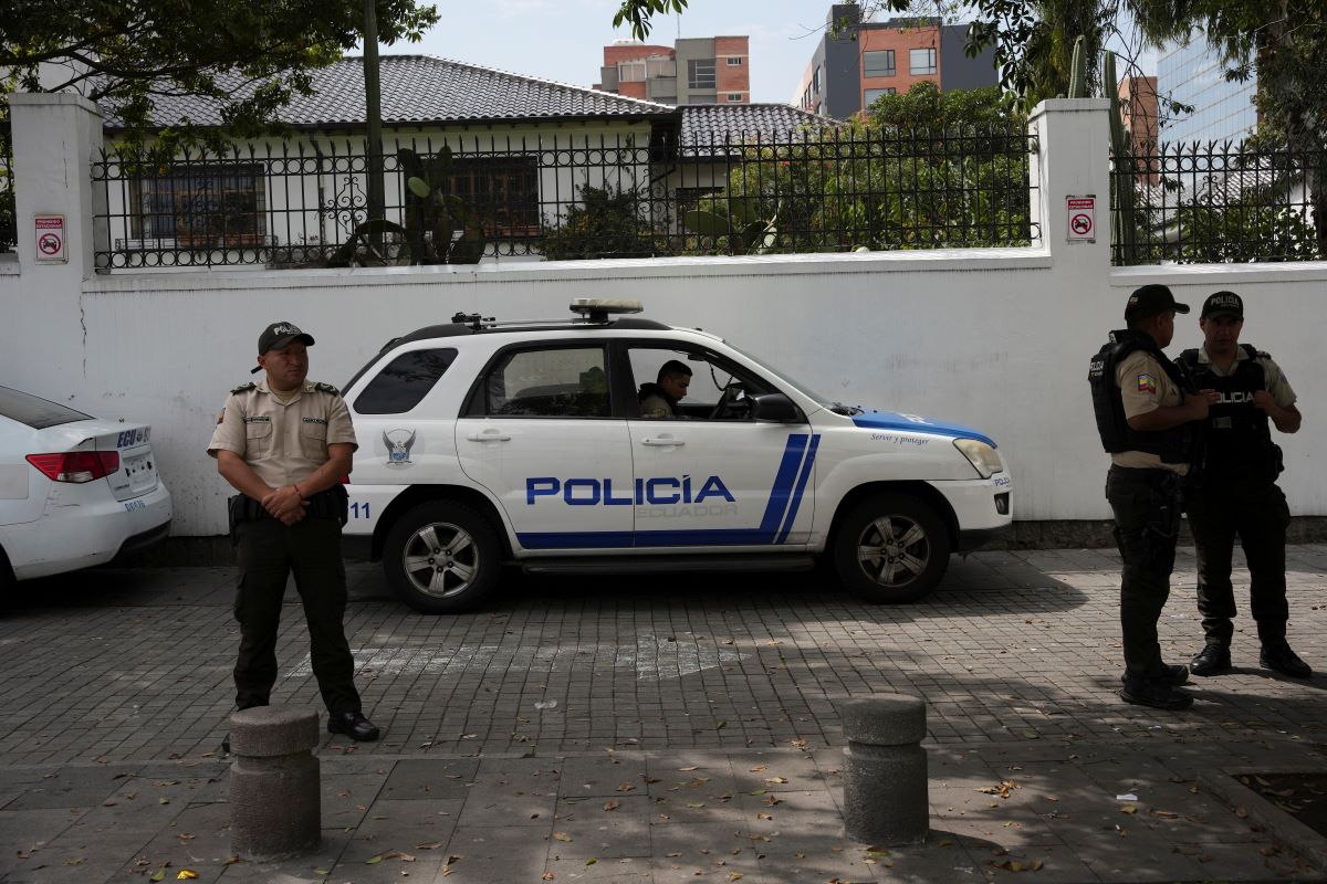 В Еквадор застреляха прокурора който разследваше нападението срещу студиото на