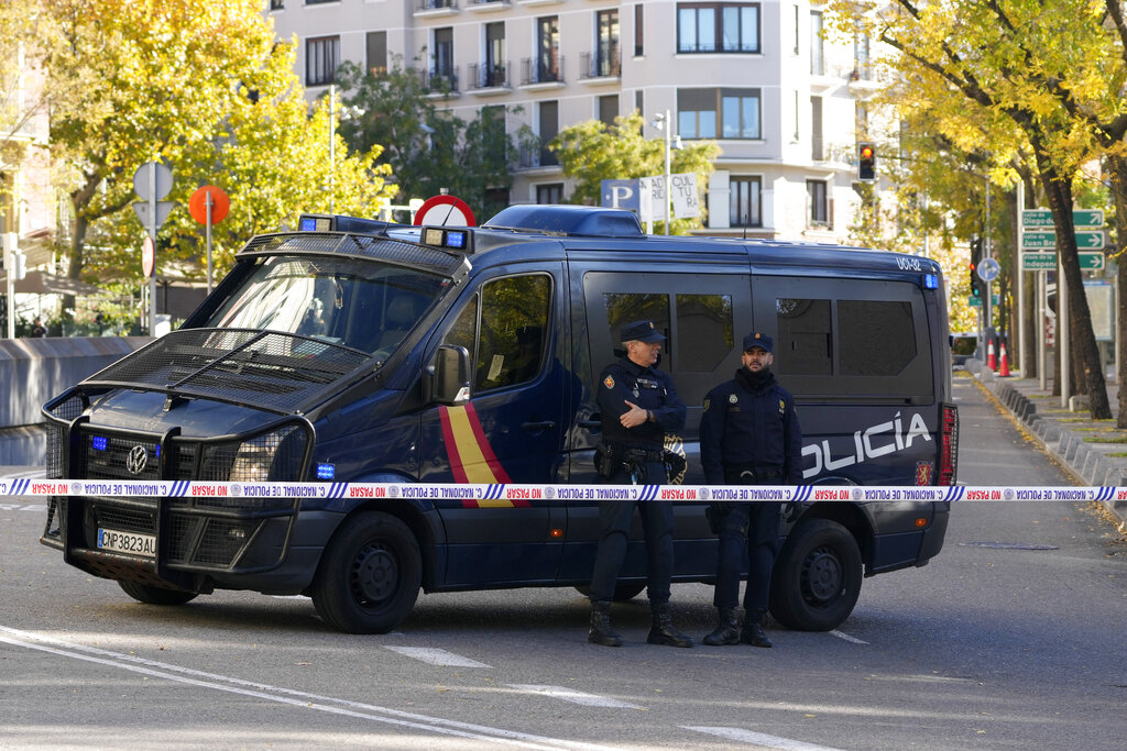 Испанските власти заловиха мъж заподозрян в изпращането на шест писма