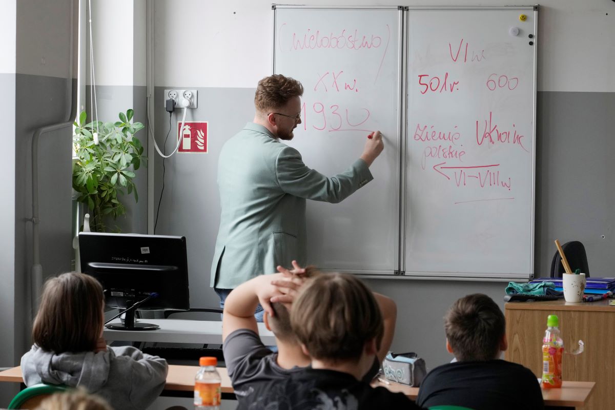 В Полша, учителите вече няма да дават задължителни домашни на