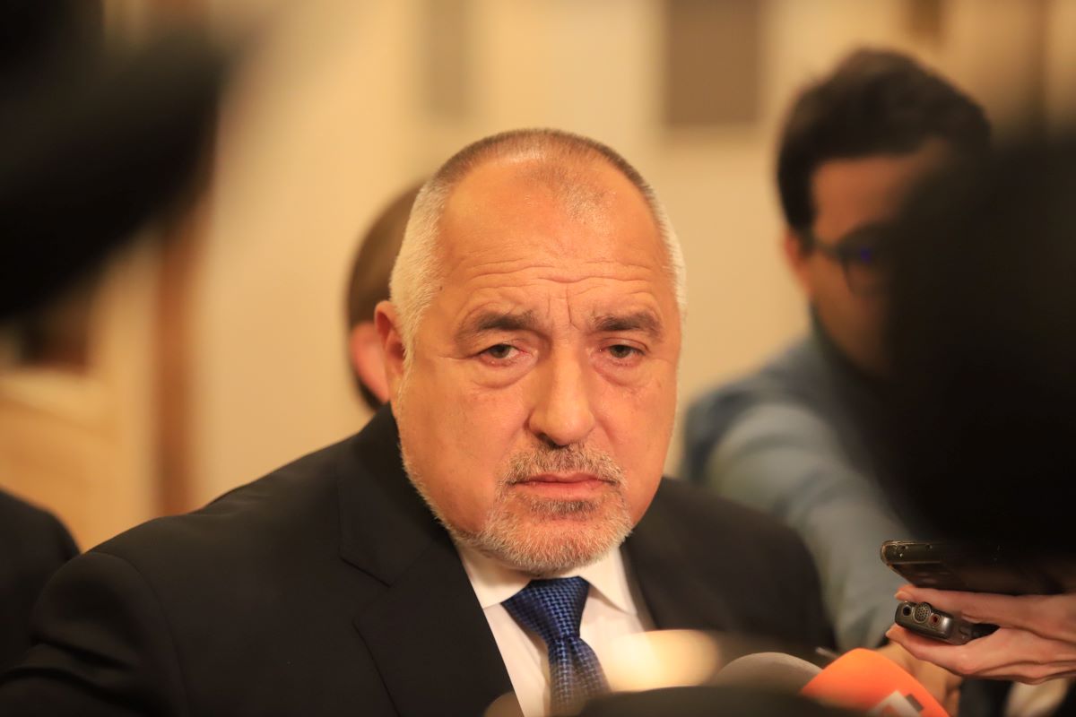 Главният прокурор Иван Гешев е изпратил допълнителни материали в парламента