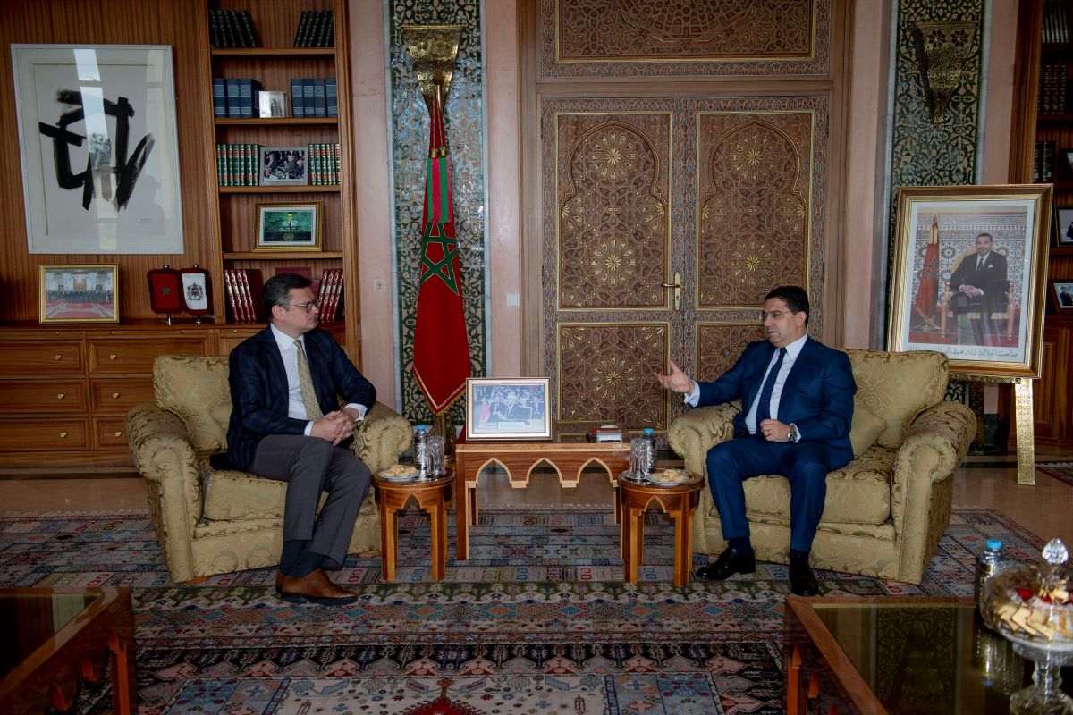 Мароканският министър на външните работи Насер Бурита посрещна своя украински
