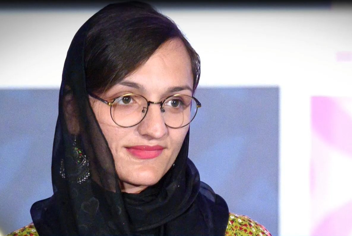 Зарифа Гафари е най младата жена кмет в историята на Афганистан Повече от