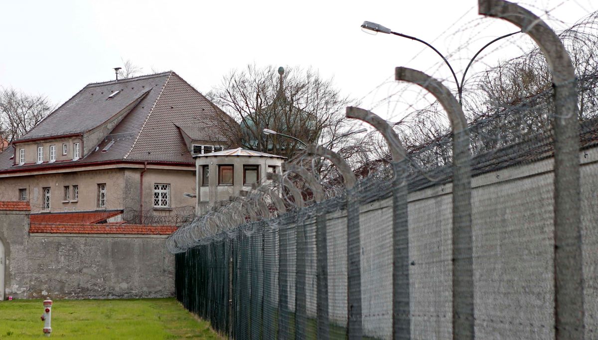 Zatvor Prison AP