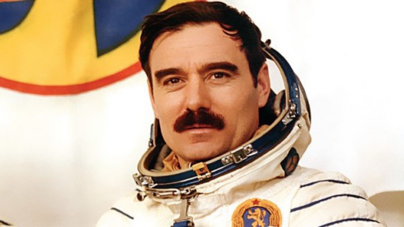 Първият български космонавт се приземява на този ден преди 44