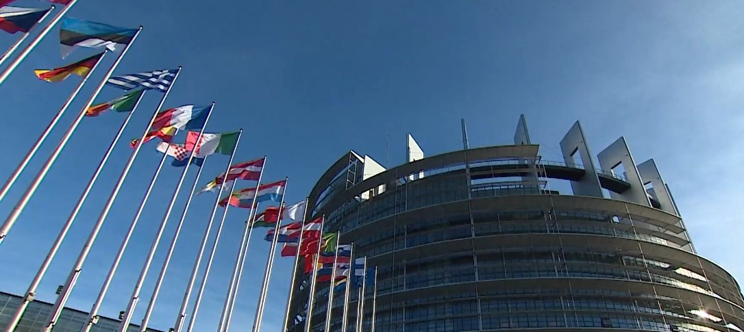 Европейският парламент ще съди изпълнителния орган на Европейския съюз за