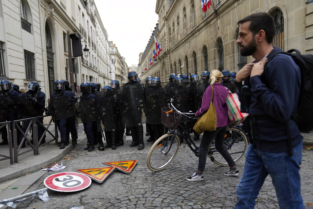 France Inflation Protest AP (2)