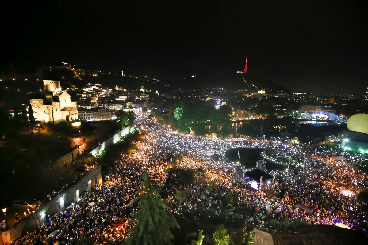 Georgia Divisive Law Gruzia Zakon Protest AP