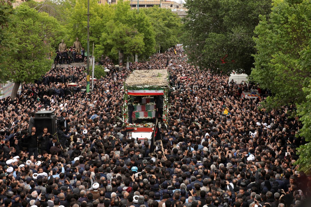  Iran Pogrebenie Ebrahim Raisi AP 
