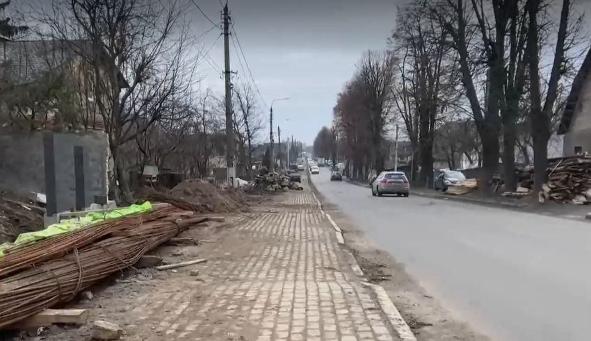 Дни след като руските сили се оттеглят от покрайнините на Киев
