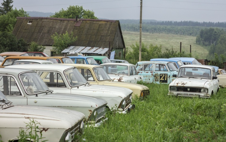 Русия възобновява производството на автомобили Москвич предадоха световните агенции Очаква