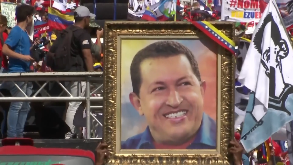 Десетилетие се навършва днес от смъртта на легендарния венецуелски лидер