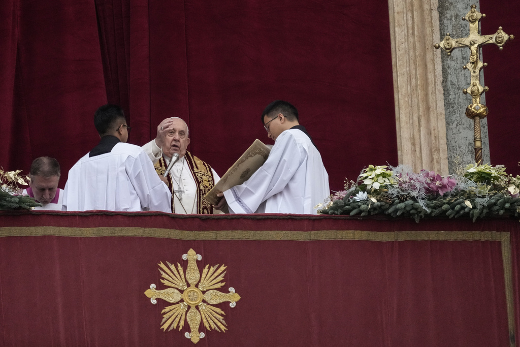 Папа Франциск разкритикува оръжейната индустрия и нейните инструменти на смъртта
