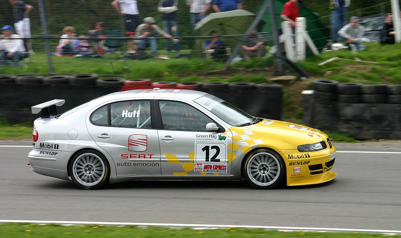  Rob Huff SEAT Toledo Cupra Exits Druids Hill Bend, Brands Hatch At The BTCC On 25 04 2004 (50887468076) 