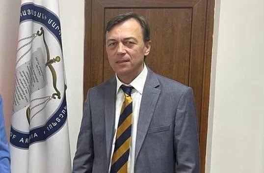 Изпълняващият длъжността посланик на Украйна в Армения е починал по