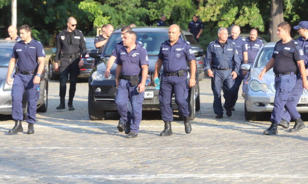 На 8 ноември българската полиция отбелязва своя професионален празник  В София ще се