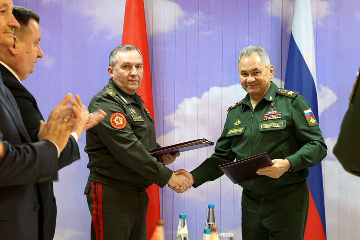 Руският министър на отбраната Сергей Шойгу се срещна с беларуския