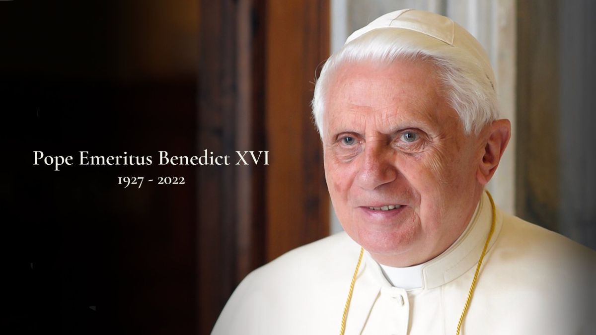 Бившият папа Бенедикт XVI е починал тази сутрин, съобщиха от