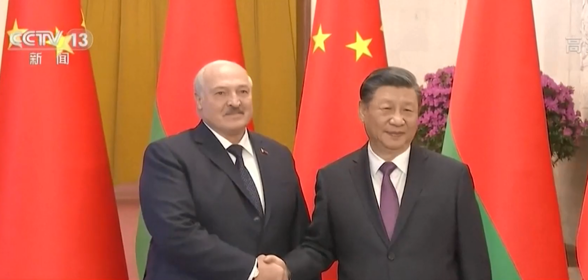 Китай и Беларус призоваха за мир в Украйна в съвместно