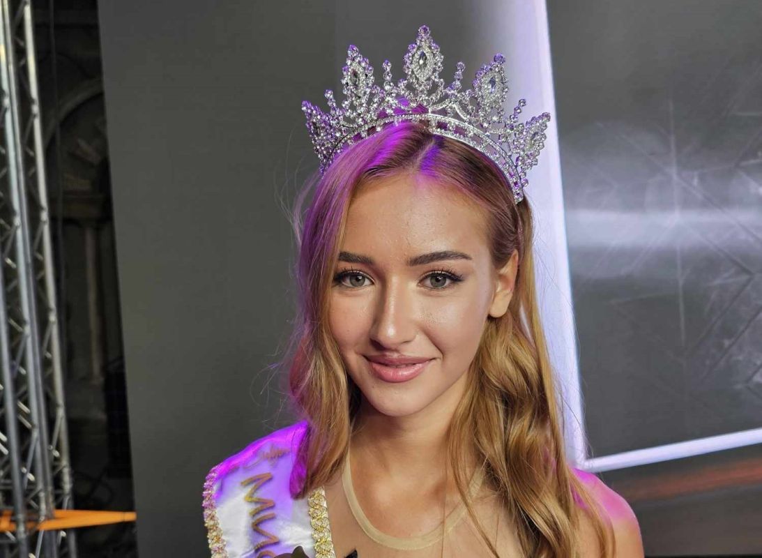 Организаторите на конкурса Мис България отнемат титлата на последната победителка