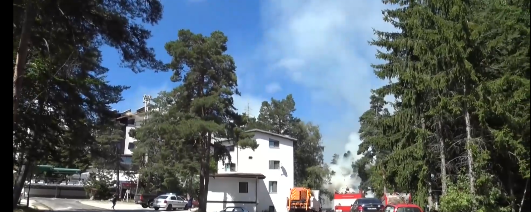 Близо 130 деца са евакуирани след пожар до хижа Здравец  Учениците от Добрич е трябвало