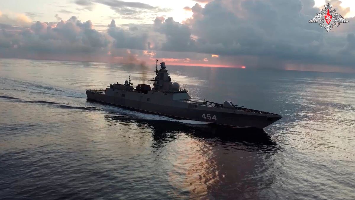 Руски бойни кораби и самолети днес навлязоха в Карибско море