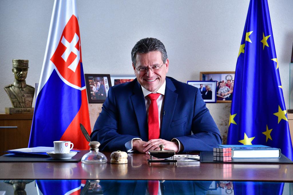 Той е новото лице на Европейския зелен пакт Марош Сефчович
