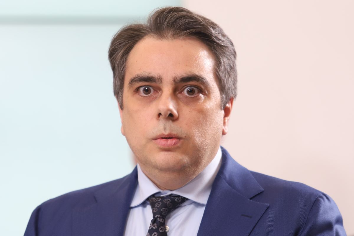 Съпредседателят на Продължаваме промяната“ и финансов министър в оставка Асен