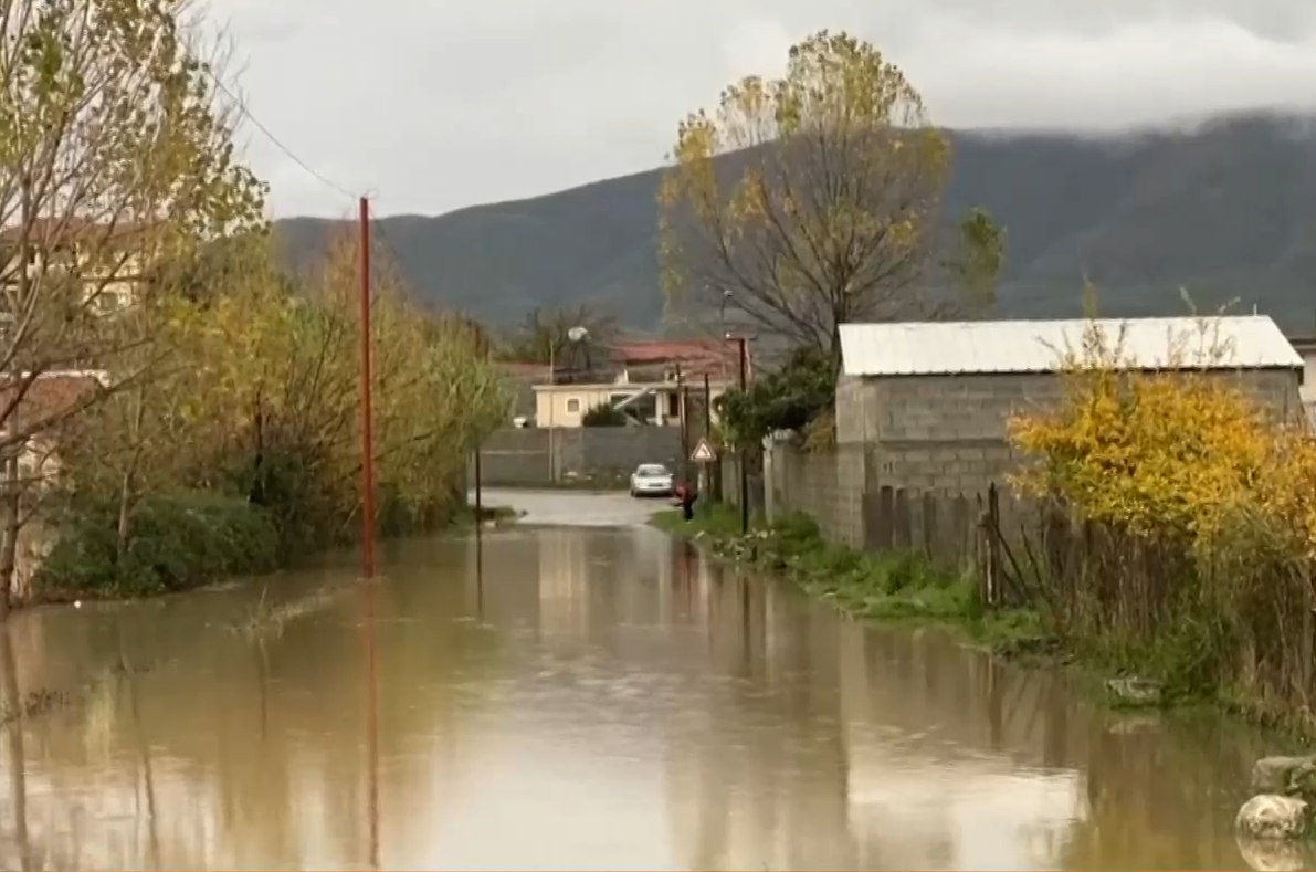 Продължителни дъждове предизвикаха наводнения в Албания Косово и Сърбия В