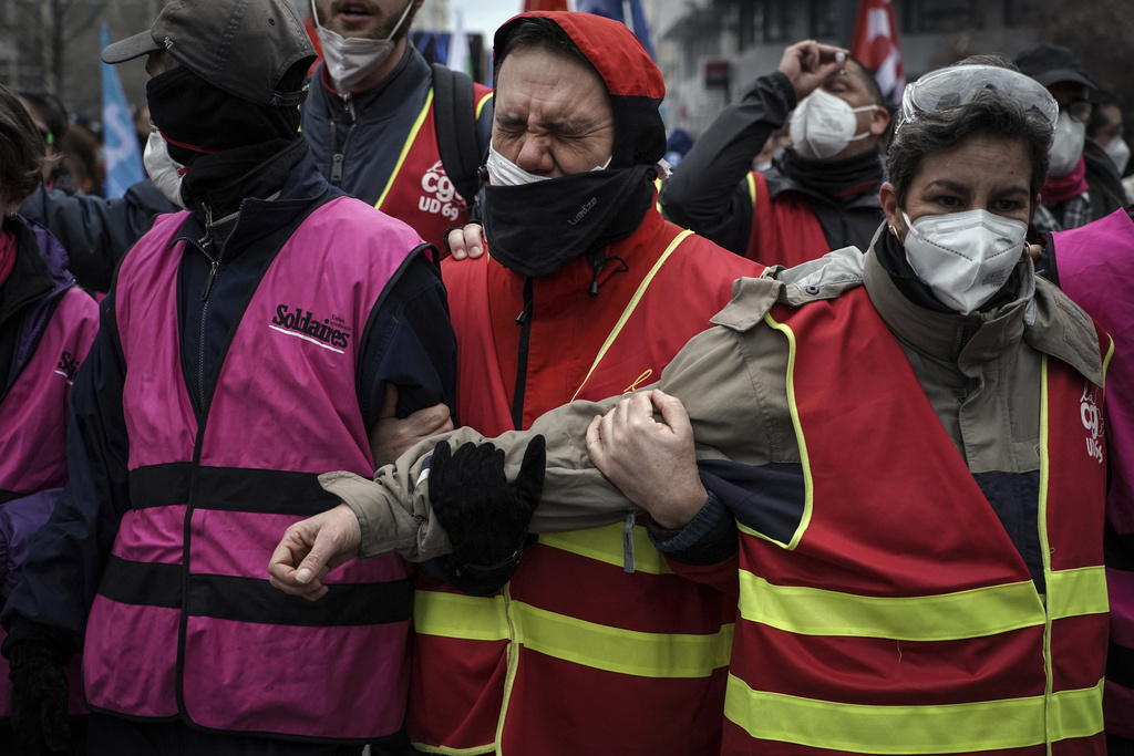 Продължава недоволството срещу пенсионната реформа във Франция Синдикатите в страната