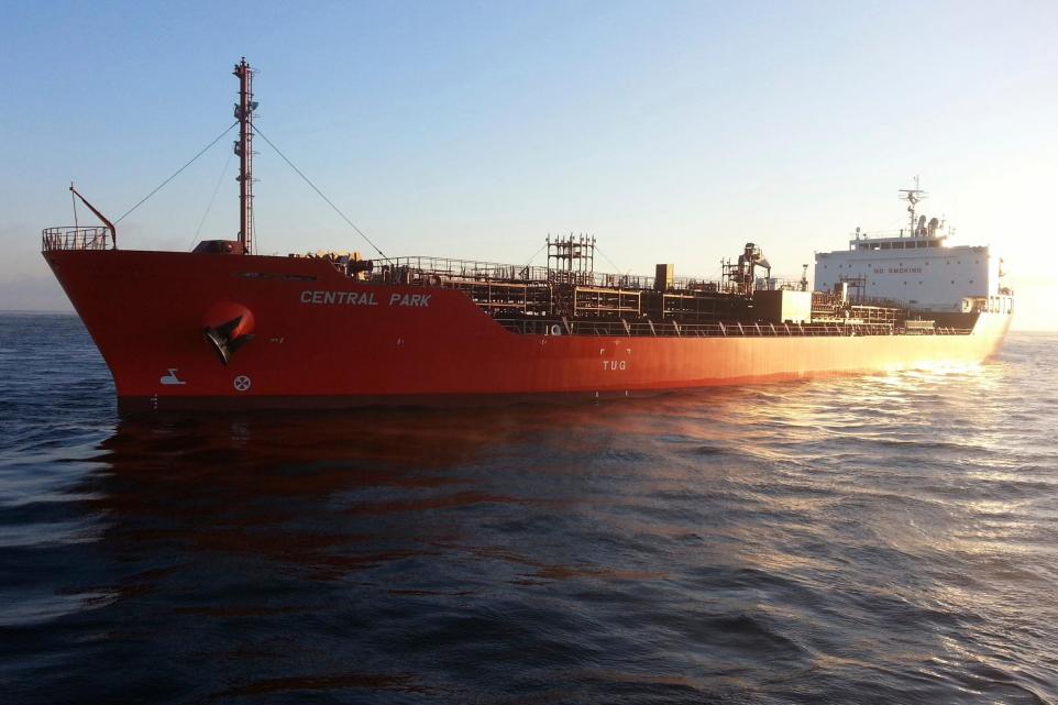 Ирански дрон е ударил танкер с химикали в Индийския океан