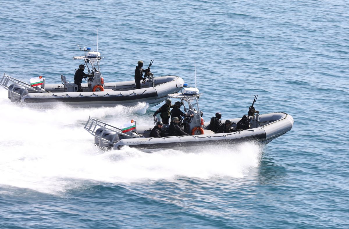 Специализиран екип от Военноморските сили изпълни задача по унищожаване на