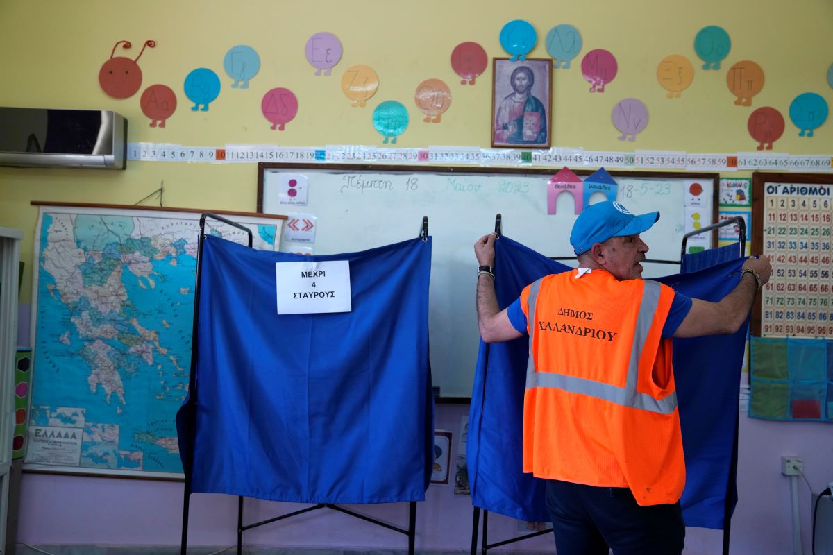 Избирателната активност в предсрочните парламентарни избори в Гърция към 16:30